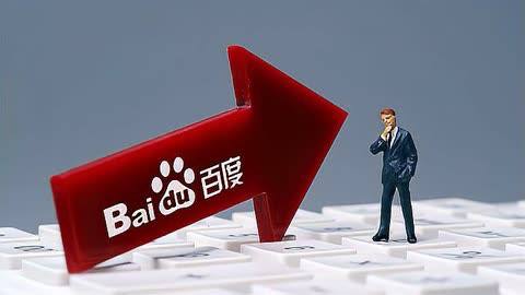 女子结婚为省钱到美甲店打金手镯